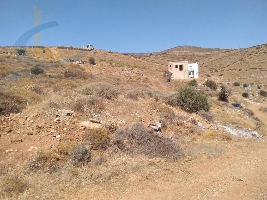 Land in Skylos - Image 3