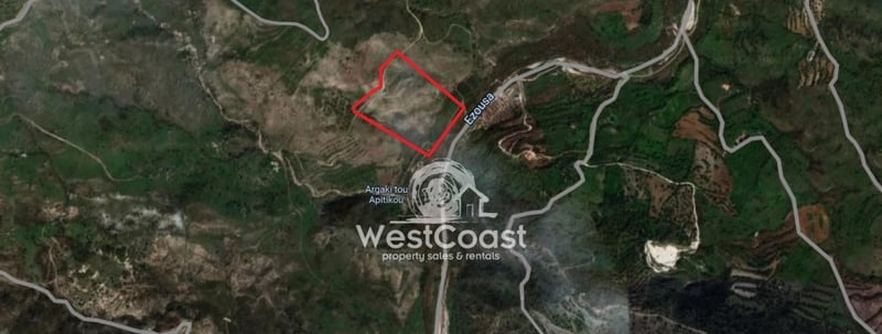 House in Episkopi - view 1