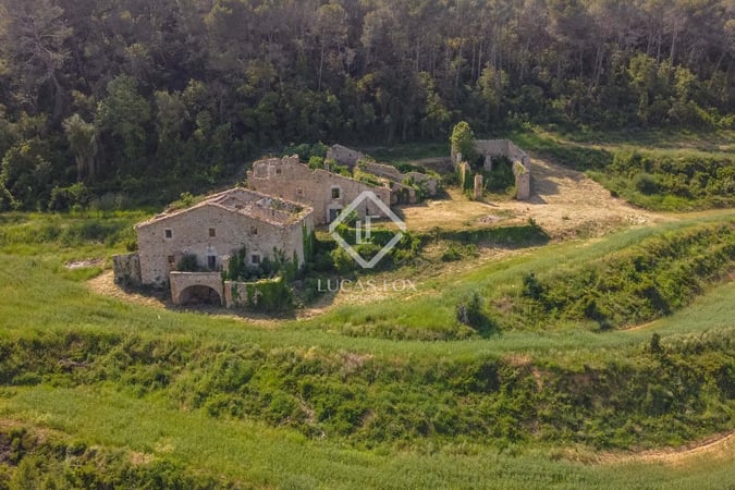 House in Girona - view 1