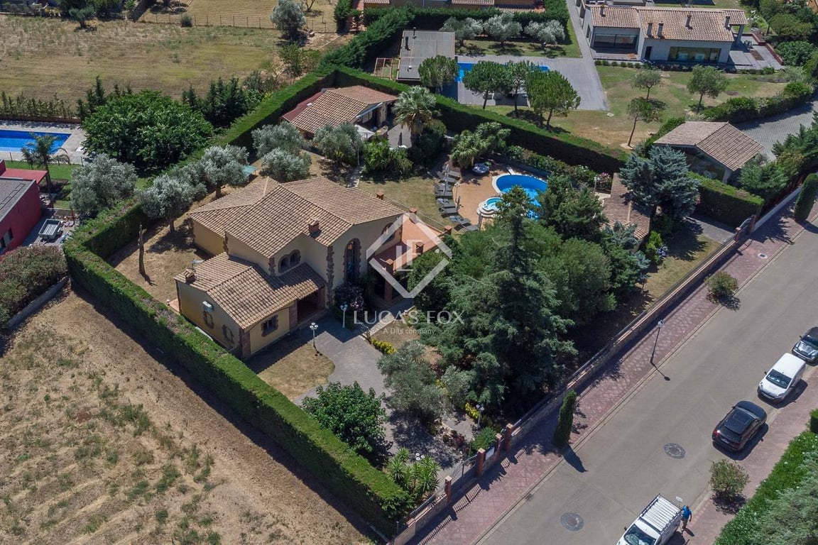 House in Urb.Club de Golf Peralada - Image 2