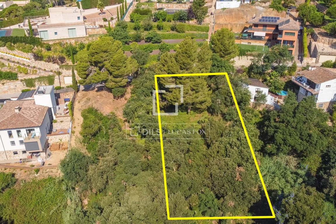 Land in Girona - Image 2