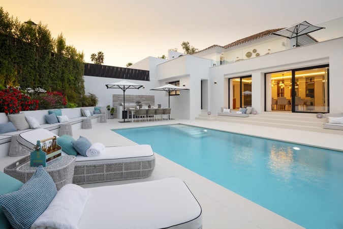 Villa in Marbella - view 1