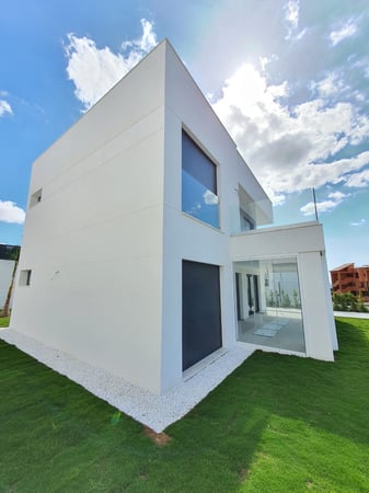 Villa in Manilva - view 1