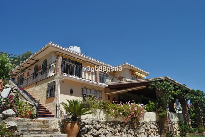 House in Malaga - view 1