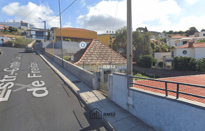 Land in Funchal - view 1