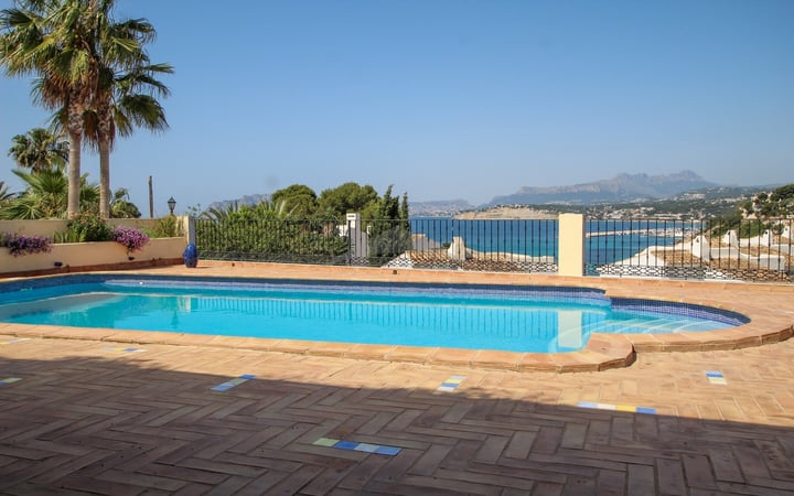 Villa in Moraira - view 1