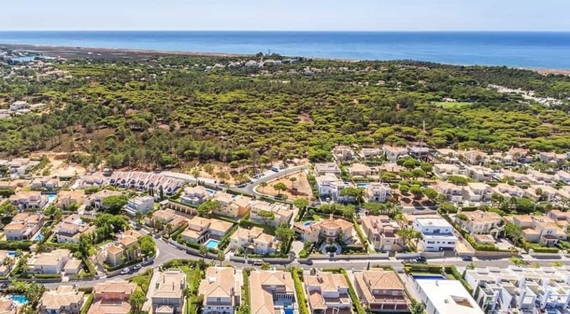 Land in Loule - view 1