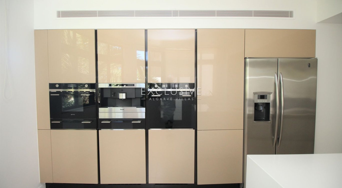 Villa in Lagos - Image 3