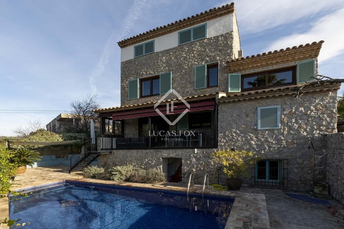 House in Sant Pere de Ribes - view 1