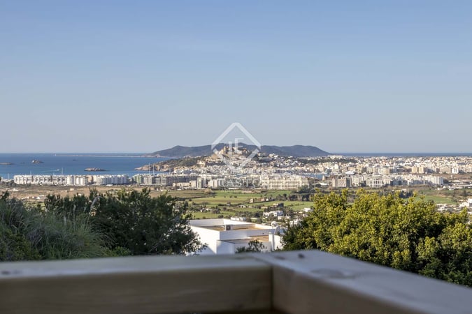 Land in Comunitat Autonoma de les Illes Balears - view 1