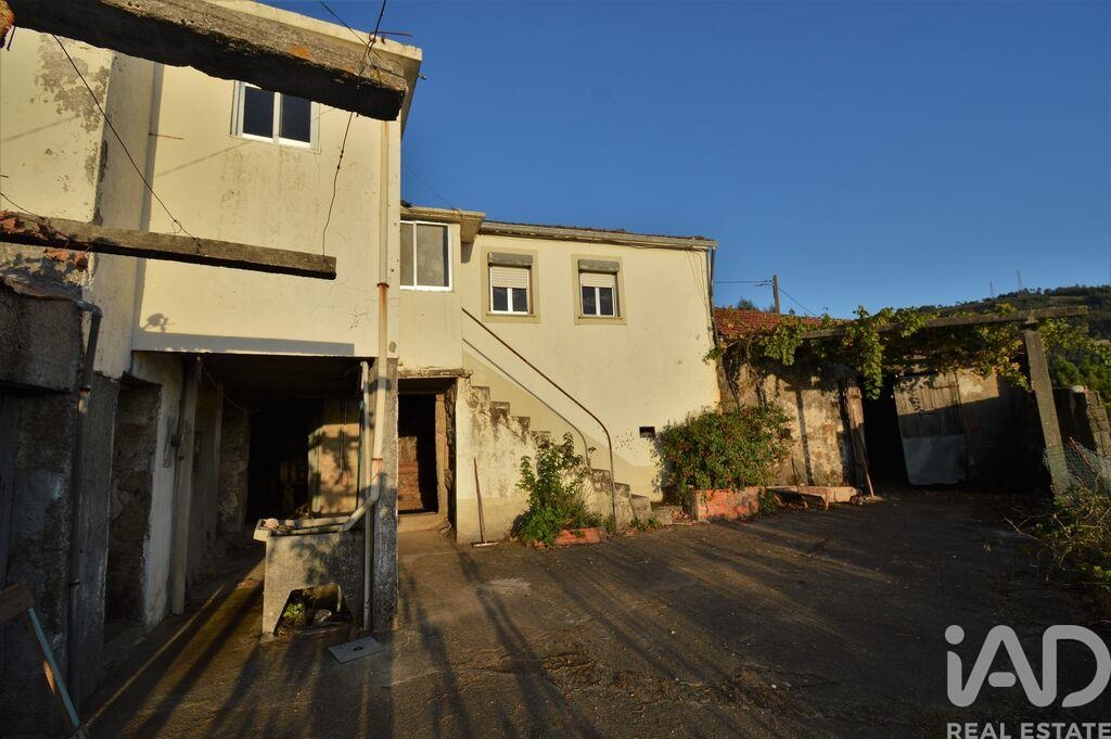 House in Espinhal - Image 2