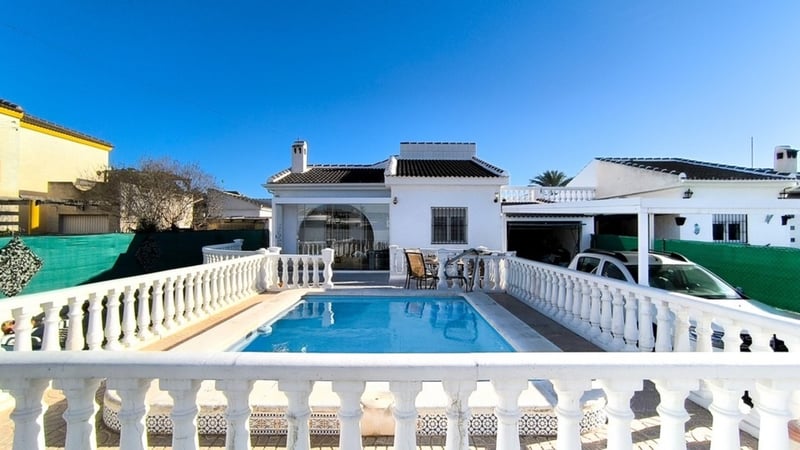 Villa in Torrevieja - view 1