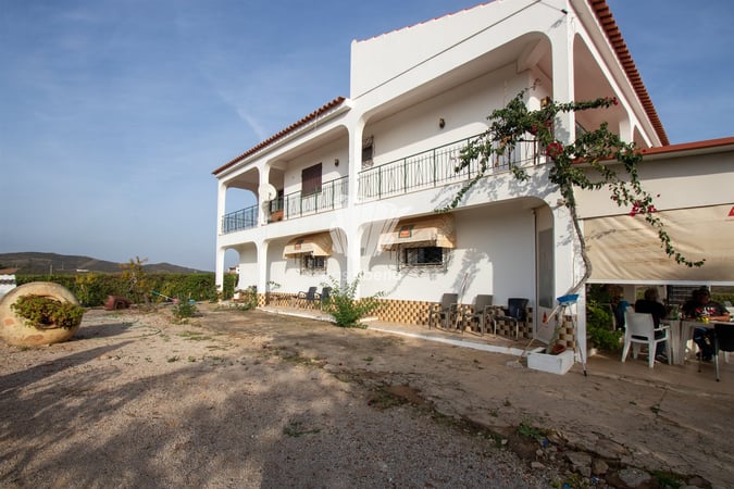 House in Zimbral - view 1