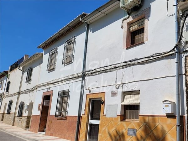 House in Villanueva de Algaidas - view 1