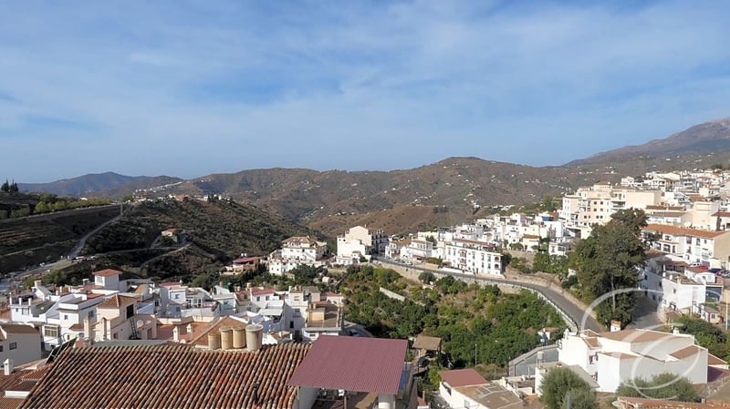 Villa in Torre del Mar - view 1