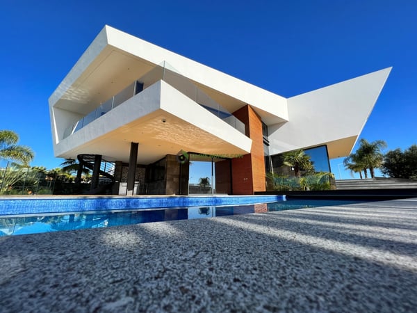 Villa in Lagos - view 1