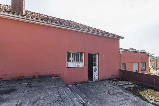 House in Porto - view 1