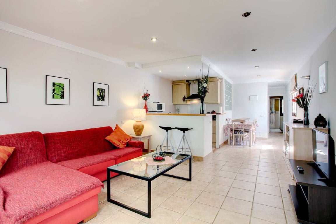 Apartment in Marbella - Image 3