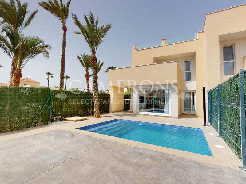 Villa in Los Urrutias - Image 2