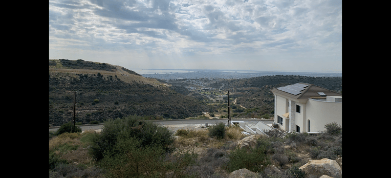 House in Geri - view 1