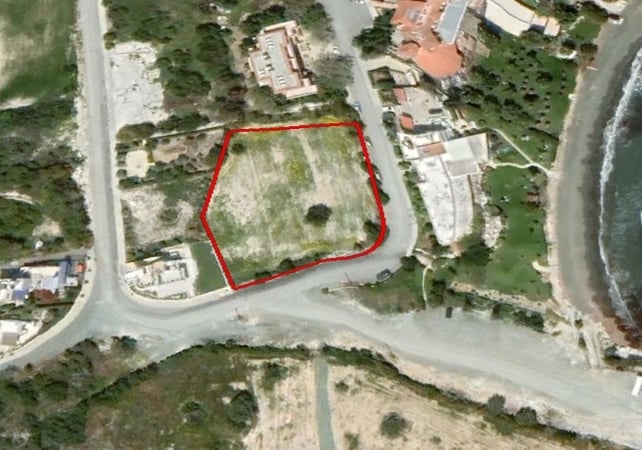 House in Pentakomo - view 1