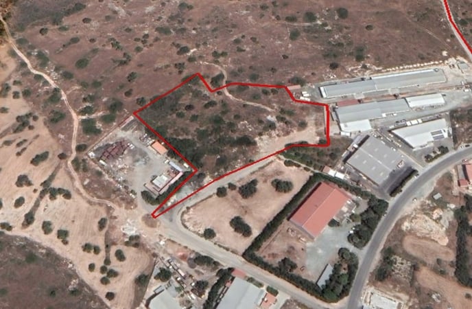 House in Ypsonas - view 1