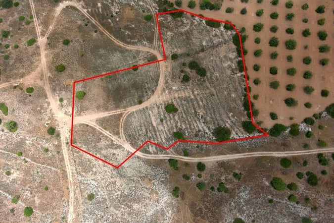 House in Anavargos - view 1