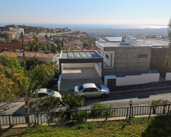 House in Geri - Image 2