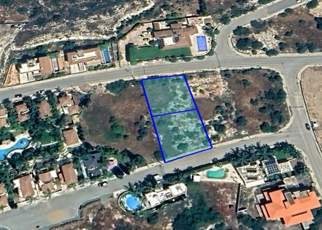 House in Kalogiroi - view 1