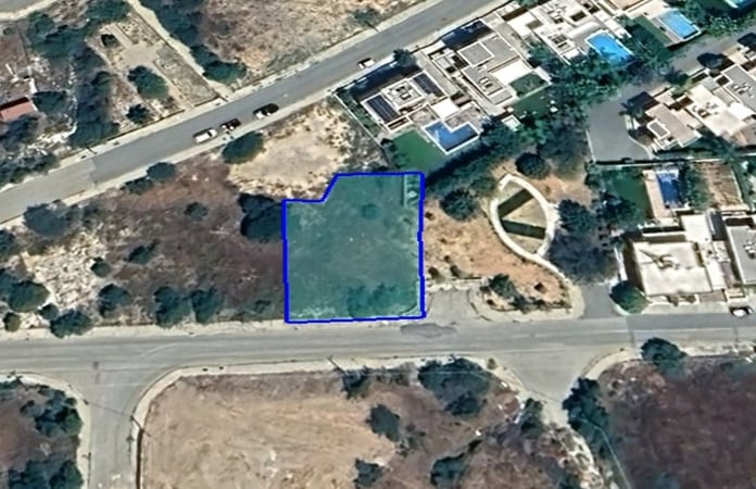 House in Mouttagiaka - view 1