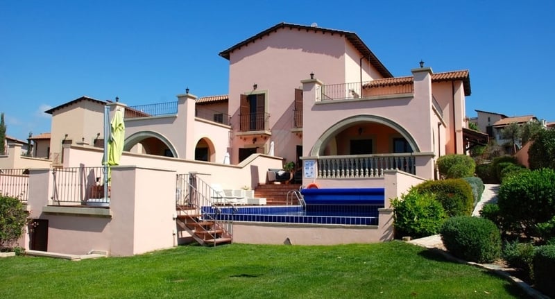 House in Kouklia - view 1