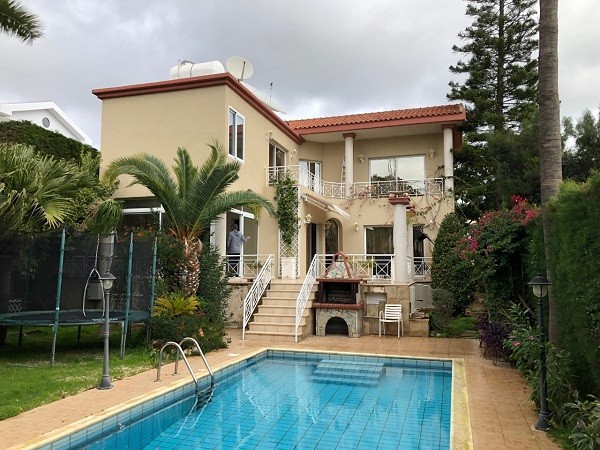 House in Mouttagiaka - view 1