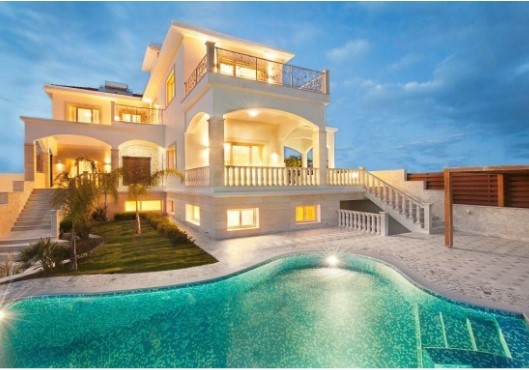 House in Agios Tychon - view 1