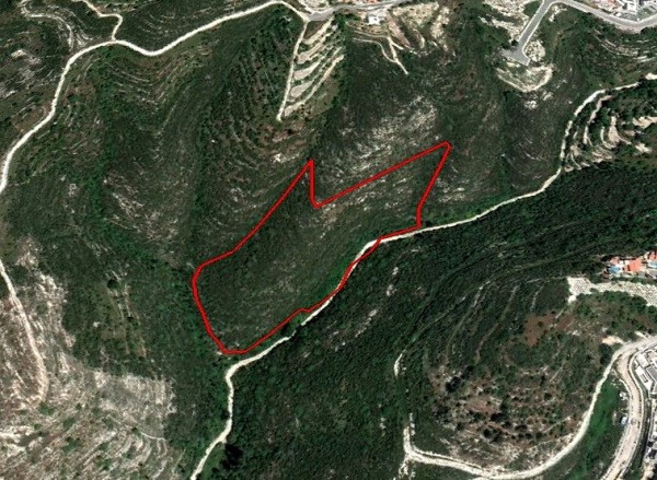 House in Tsada - view 1