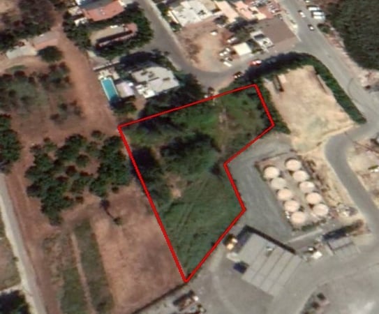 House in Zakaki - view 1