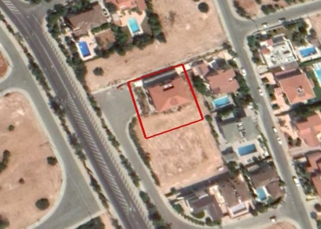 House in Geri - view 1