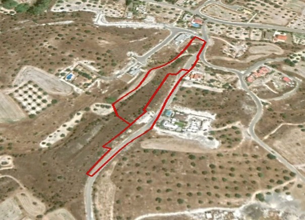 House in Alampra - view 1