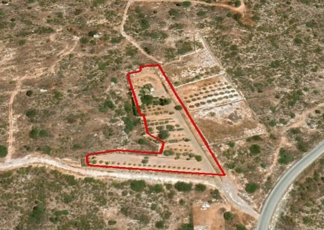 House in Ayios Athanasios (quarter) - view 1