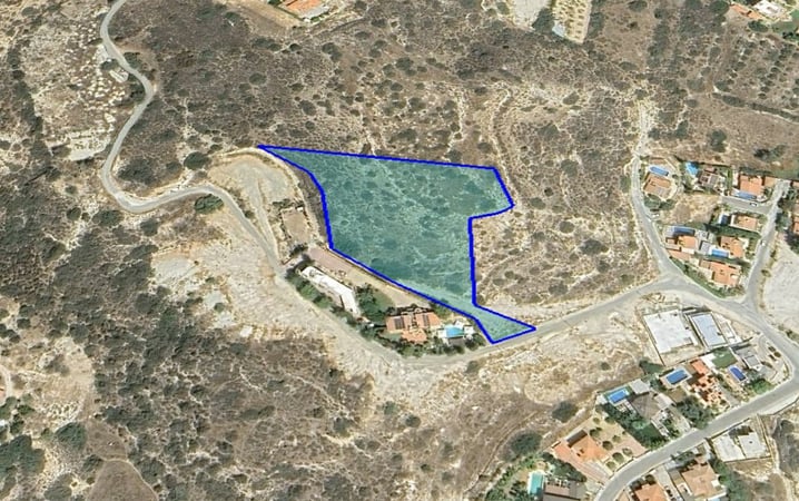 House in Agios Tychon - view 1