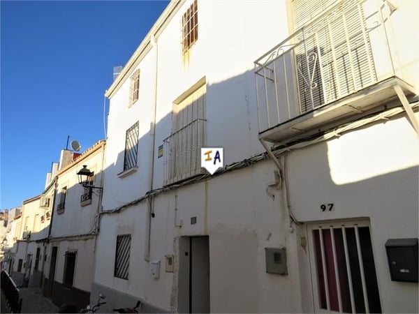 House in Jaen - view 1