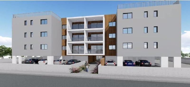 Apartment in Zakaki - Image 2