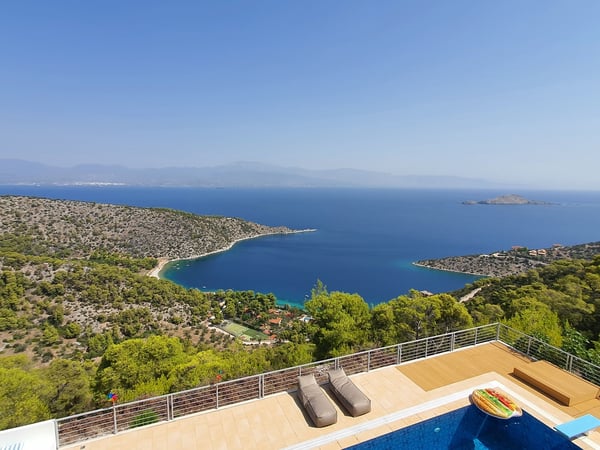 Villa in Peloponnese - view 1