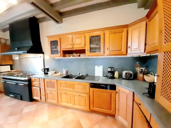 House in Sainte-Alvere - view 1