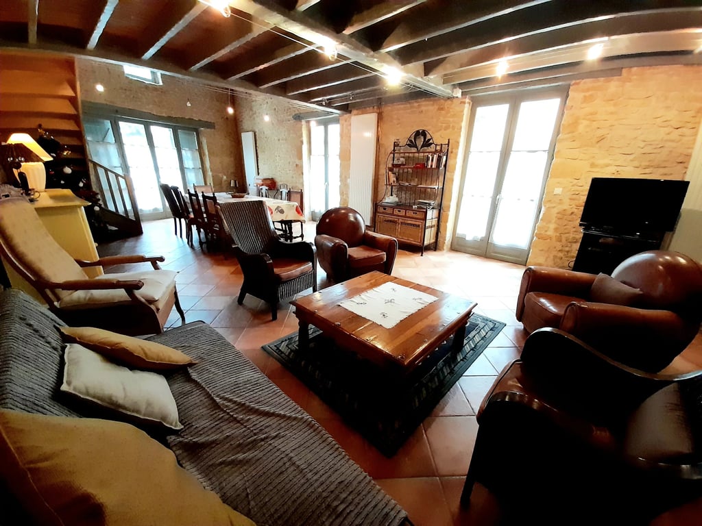 House in Sainte-Alvere - Image 3