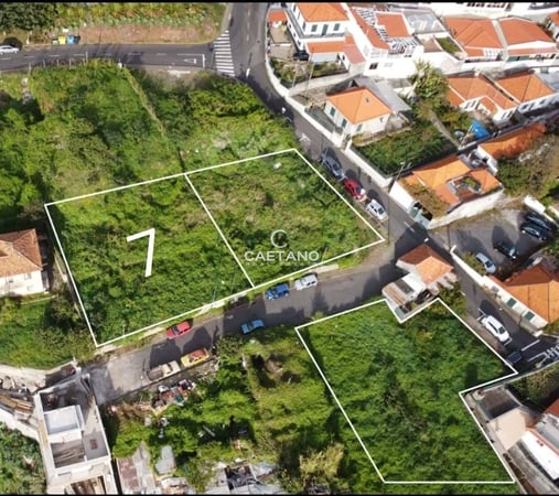 Land in Funchal - view 1