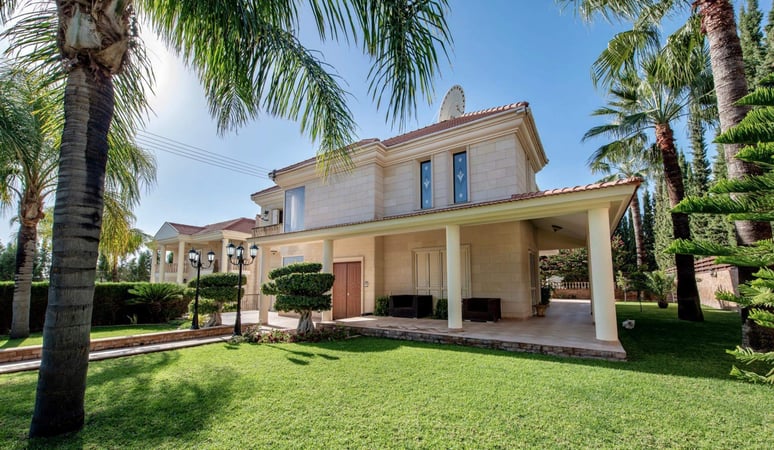 House in Agios Tychon - view 1