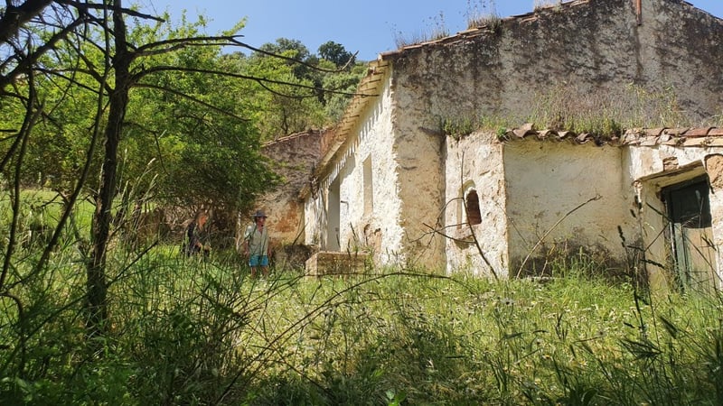 House in Colmenar de la Sierra - view 1