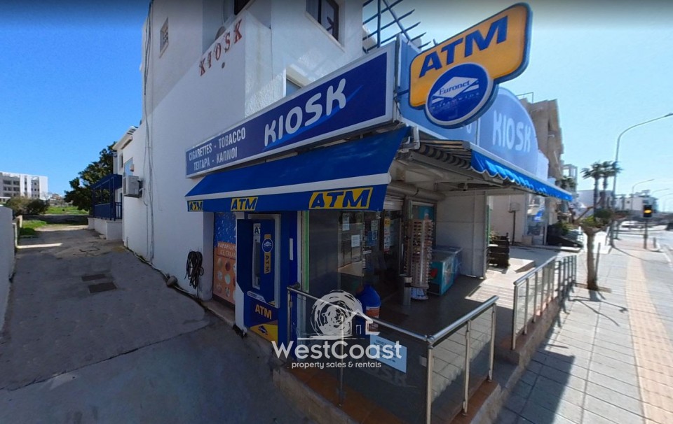 House in Ayios Theodoros - Image 2