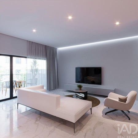 Apartment in Estombar - view 1