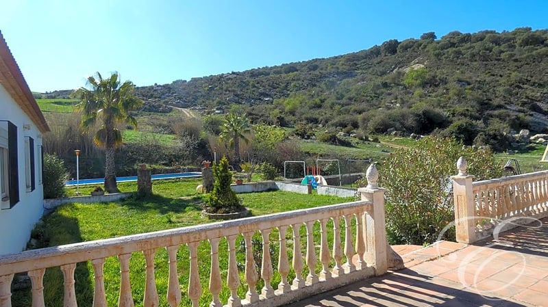 House in Villanueva de la Concepcion - view 1